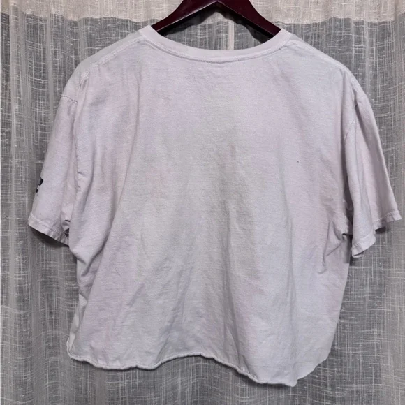 Vintage Graphic Baseball Crop T-Shirt - Picture 3 of 5